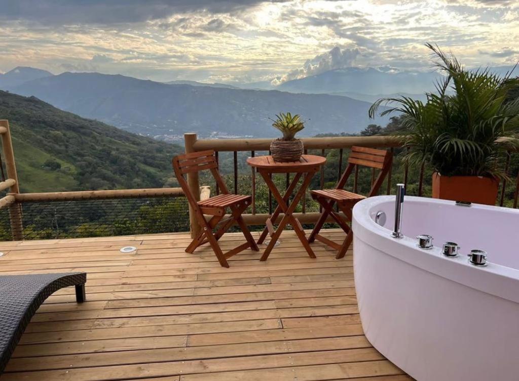Nalua Glamping Y Hotel San Jerónimo 外观 照片
