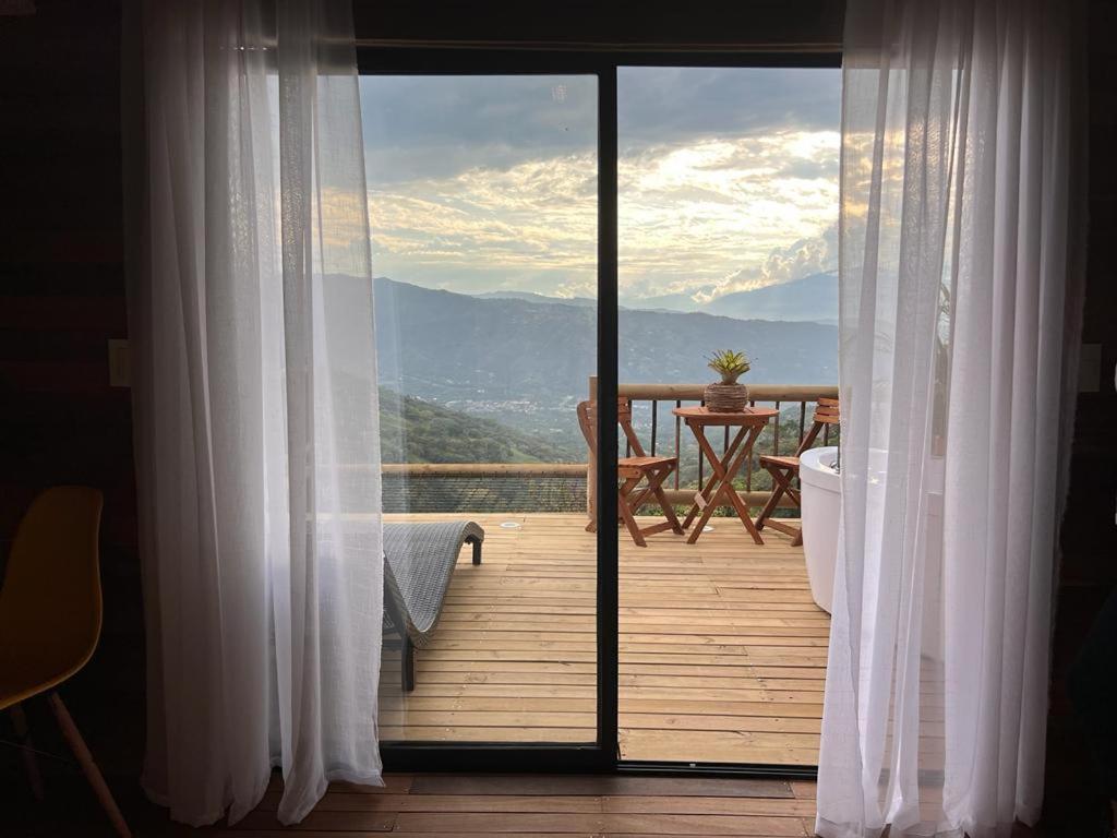 Nalua Glamping Y Hotel San Jerónimo 外观 照片
