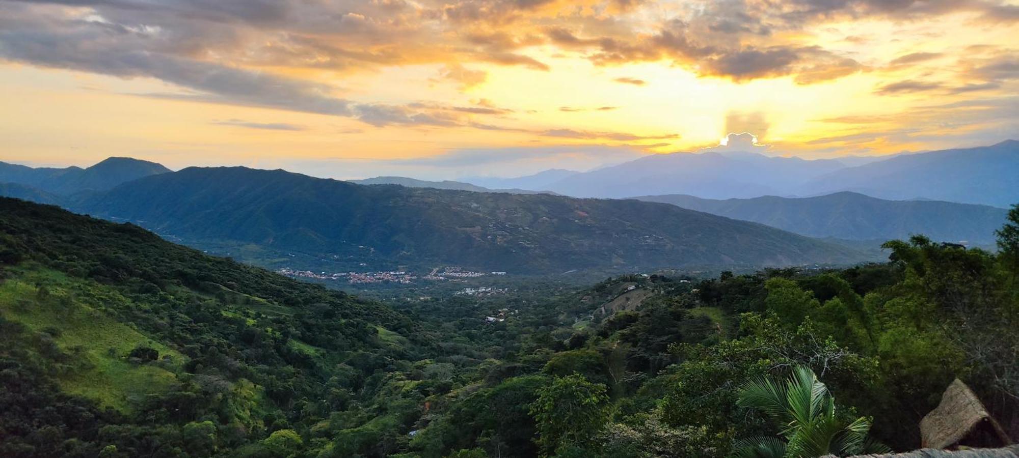 Nalua Glamping Y Hotel San Jerónimo 外观 照片