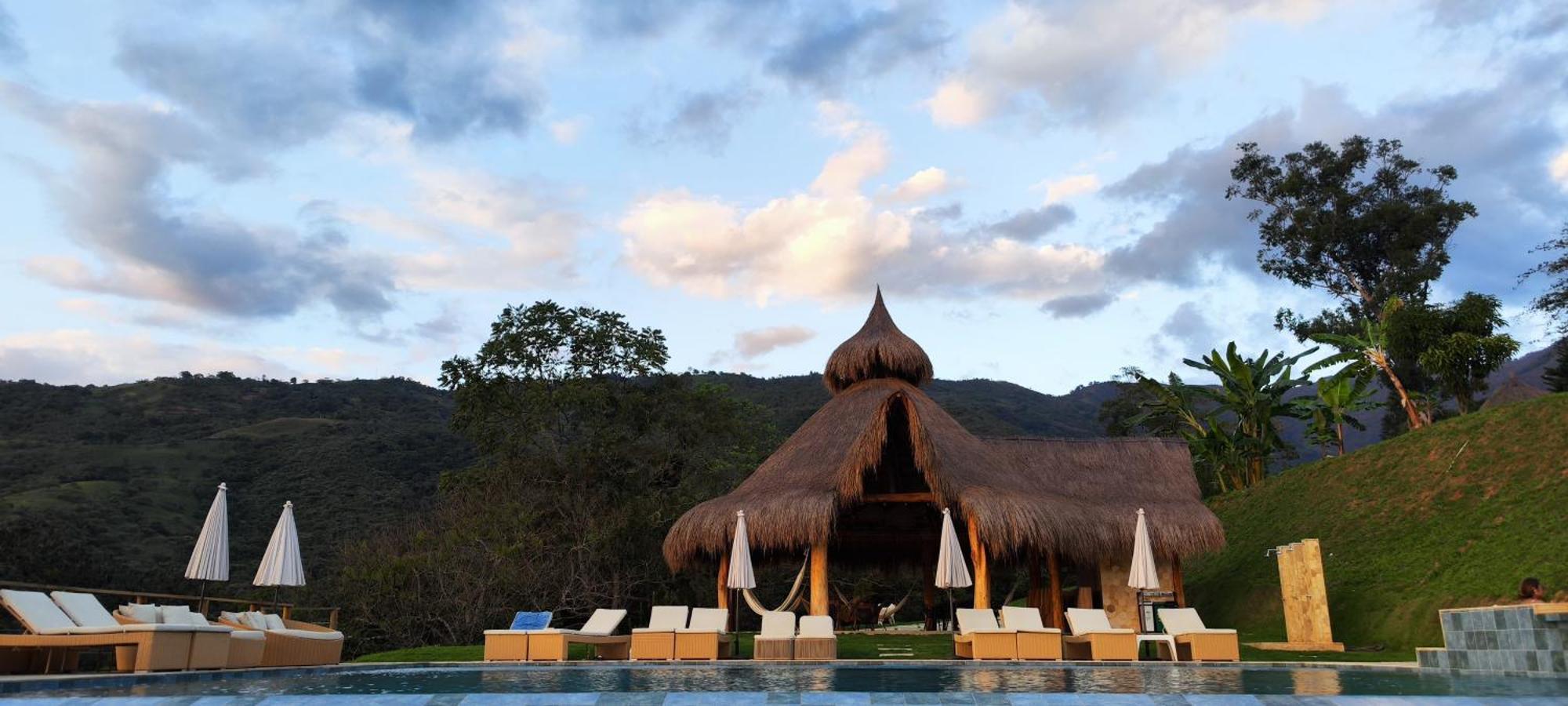 Nalua Glamping Y Hotel San Jerónimo 外观 照片